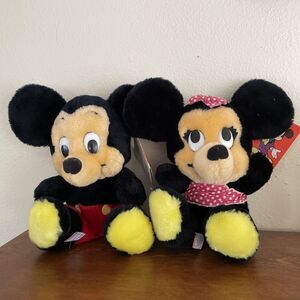 VTG Walt Disney Mickey &‎ Minnie Mouse Bean Bags w/tags Vintage Park Toy Plush